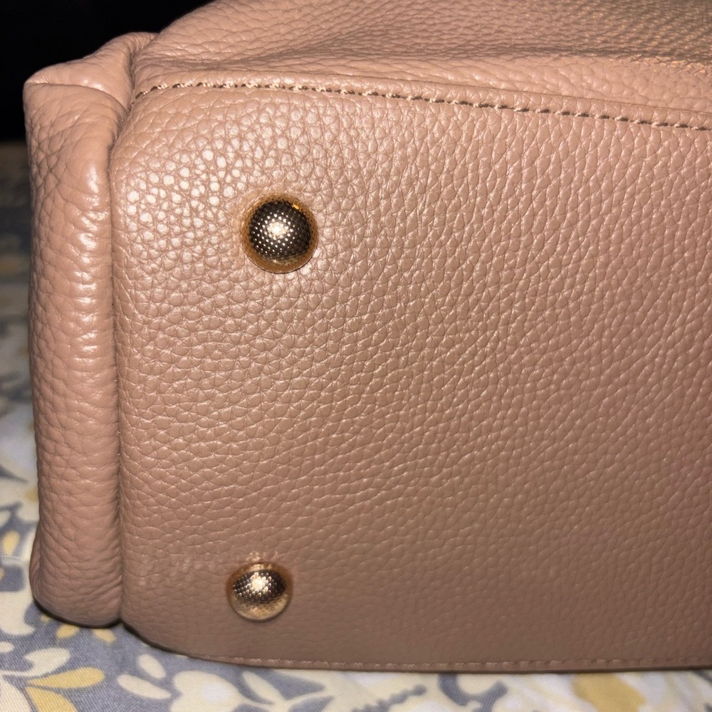 Kattee Elegant Tan Pebble Leather Satchel - Picture 5 of 8